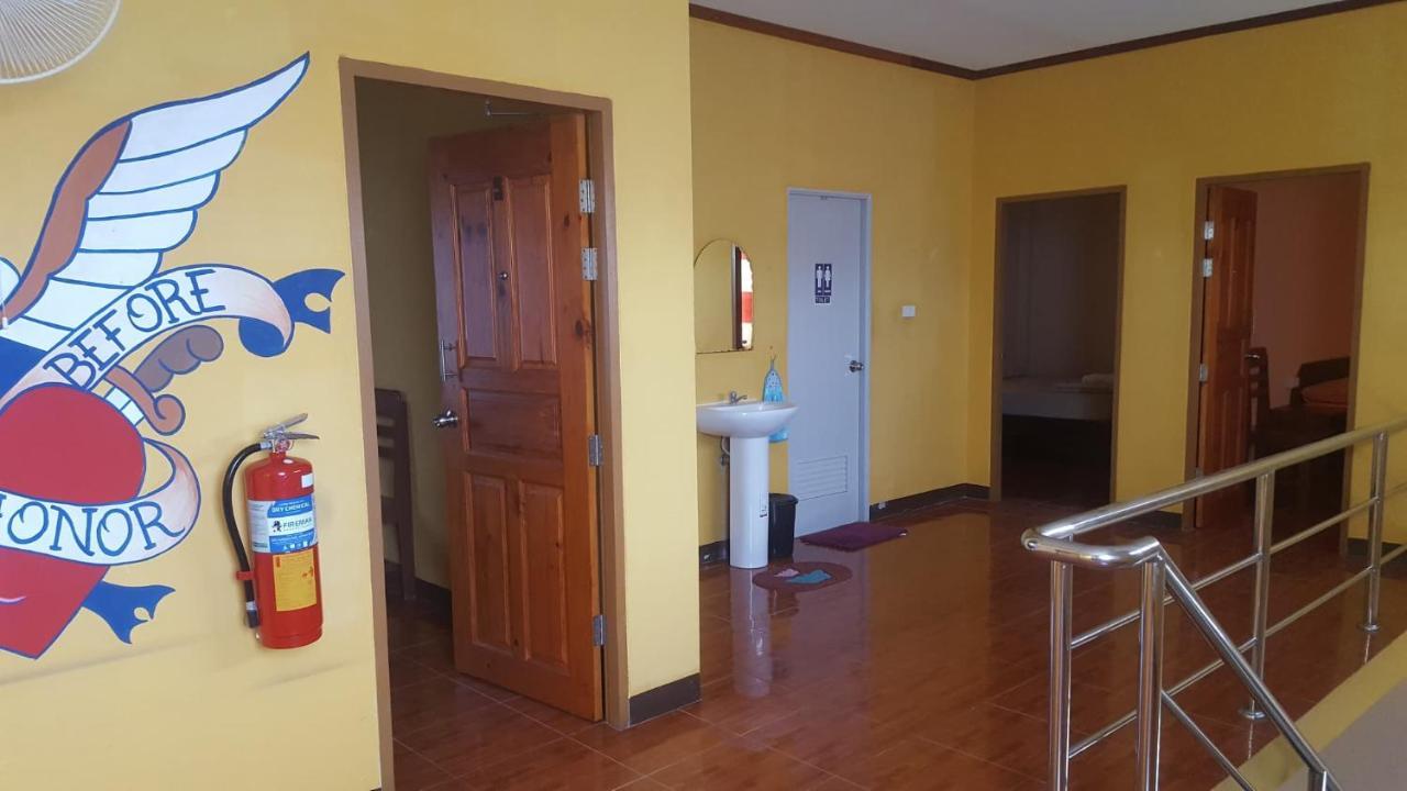 Phatra Hostel Thongsala Exterior foto